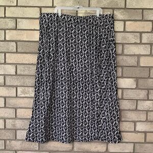 3for$20 skirt 26/28w